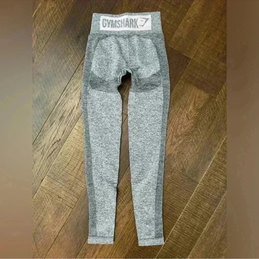 Gymshark Gray and pink Leggings